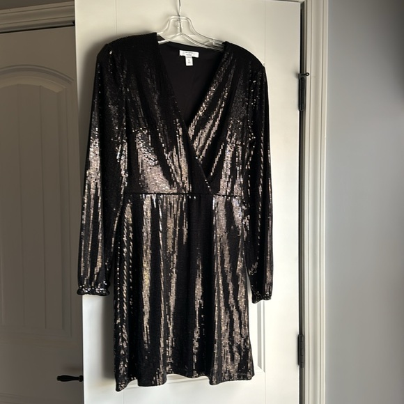 Black Sequin Long Sleeve Dress with Waist Tie - Picture 1 of 10